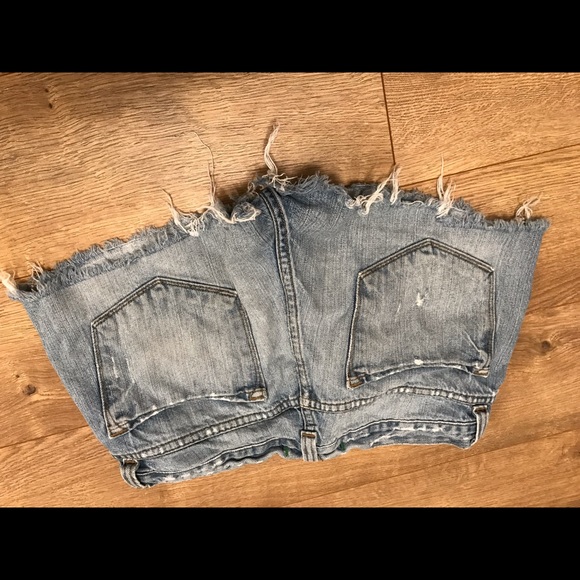 J Brand Cut Off Short - Picture 4 of 4